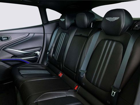 New 2026 Aston Martin DBX 707 image 40