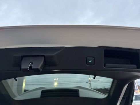 New 2025 Ford Escape ST-Line image 32