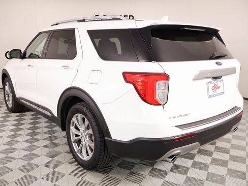 Used 2021 Ford Explorer Limited image 25