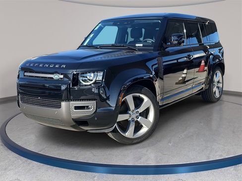 New 2025 Land Rover Defender 110 X-Dynamic SE image 1