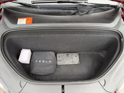 Used 2017 Tesla Model X 75D image 33