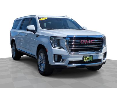 Used 2024 GMC Yukon XL SLT w/ SLT Luxury Package