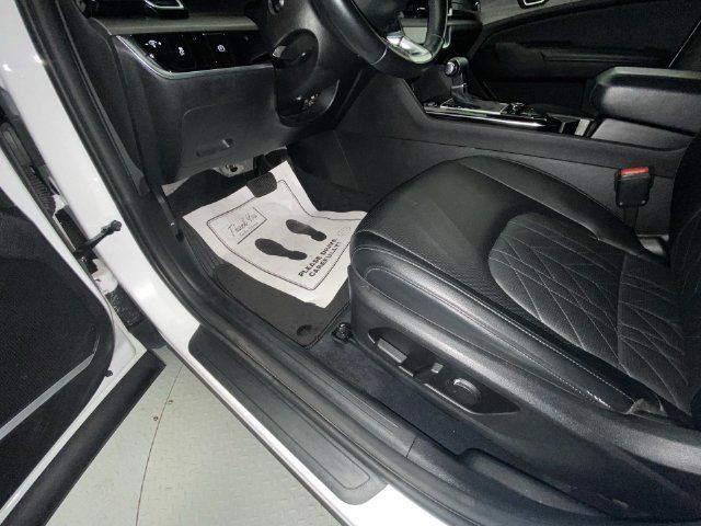 Used 2023 Kia Sportage X-Line AWD/4WD image 12