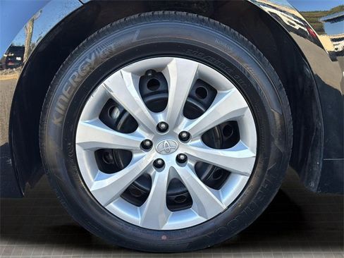 Used 2023 Toyota Corolla LE image 44