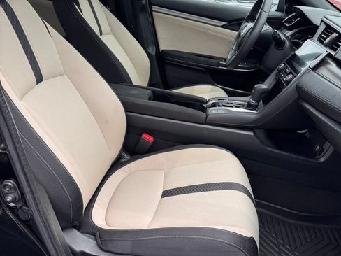Used 2018 Honda Civic EX image 11