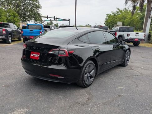 Used 2018 Tesla Model 3 Mid Range RWD image 4