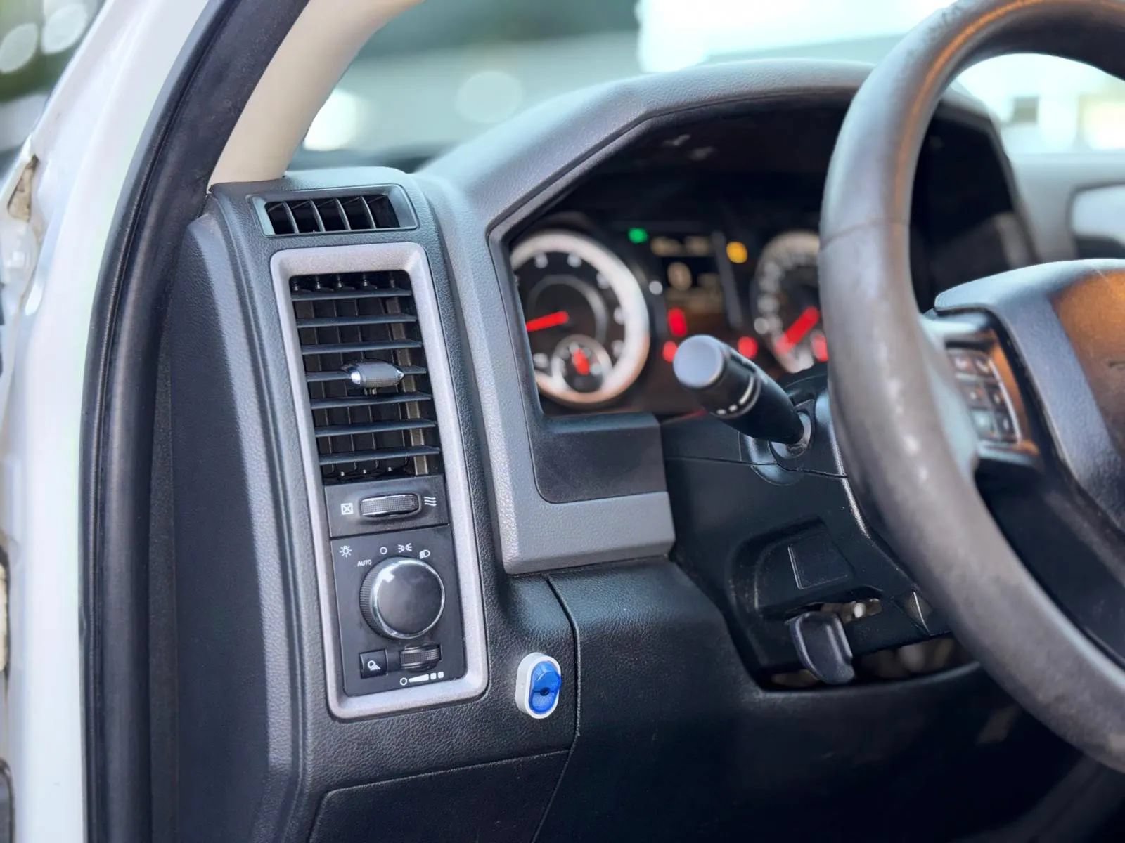 Used 2018 RAM 2500 Tradesman w/ Chrome Appearance Group AWD/4WD image 11