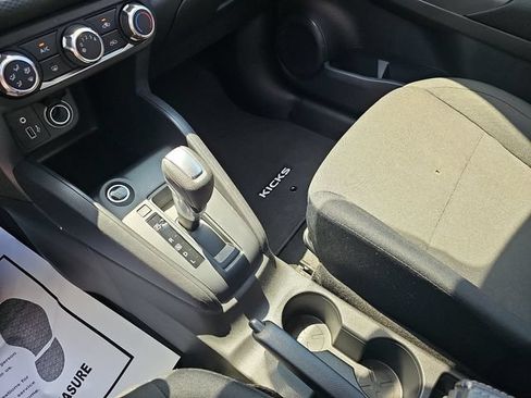 Used 2025 Nissan Kicks Play S FWD image 22