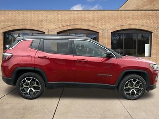 Used 2025 Jeep Compass Limited AWD/4WD video 2
