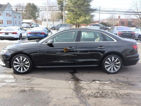 Used 2023 Audi A4 2.0T Premium w/ Convenience Package image 8