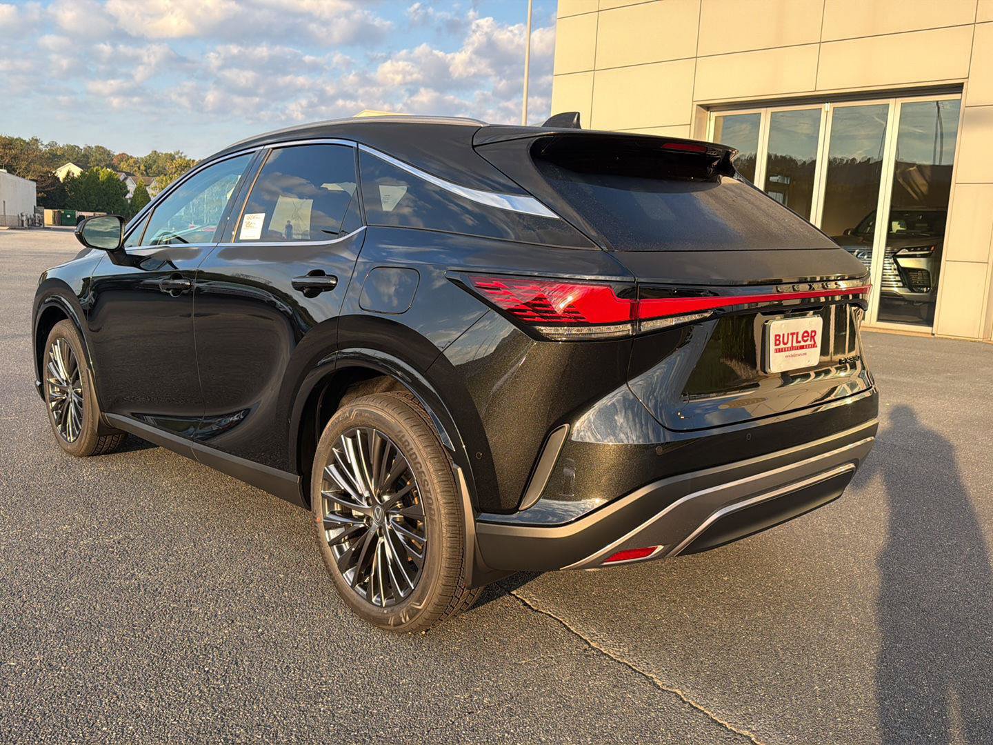 New 2026 Lexus RX 350 FWD w/ Convenience Package image 4