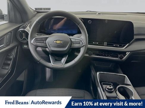 New 2026 Chevrolet Equinox LT image 16