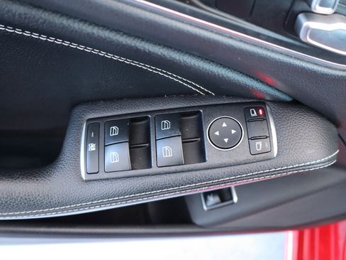 Used 2019 Mercedes-Benz CLA 250 image 26