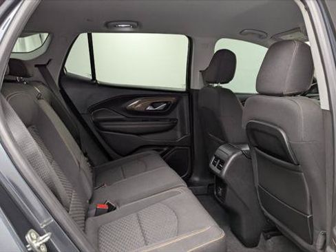 Used 2018 GMC Terrain SLE FWD image 18