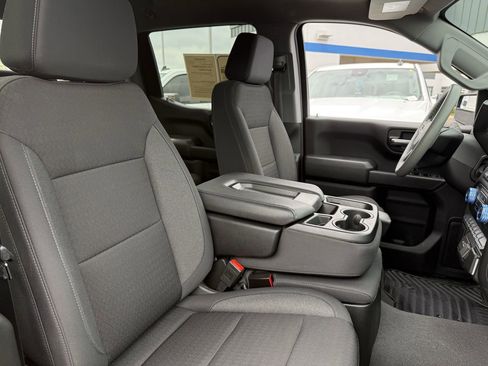 Certified 2024 Chevrolet Silverado 1500 Custom image 23