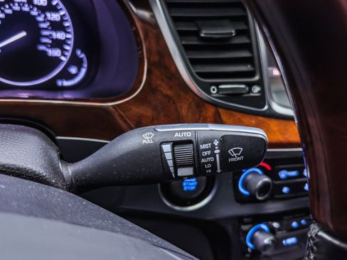 Used 2014 Hyundai Equus Signature image 35