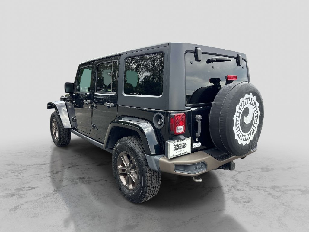 Used 2016 Jeep Wrangler Unlimited Sahara AWD/4WD image 3