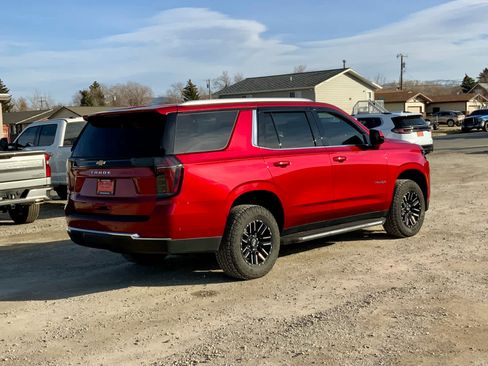 Certified 2025 Chevrolet Tahoe LS image 5