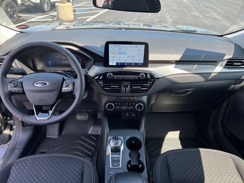 Used 2024 Ford Escape Active AWD/4WD image 14