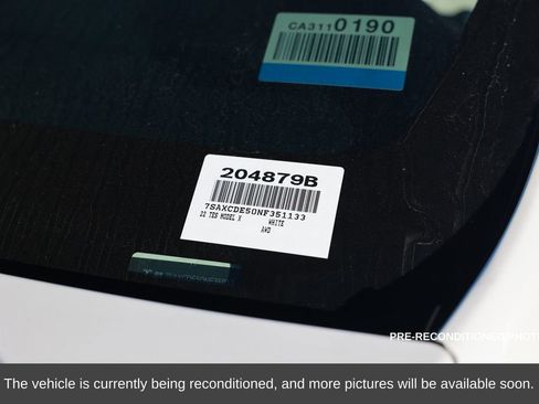 Used 2022 Tesla Model X image 18