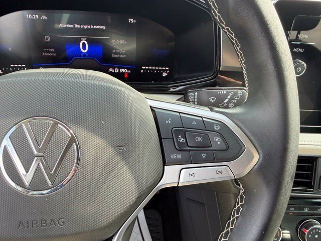 Certified 2025 Volkswagen Taos S AWD/4WD image 12