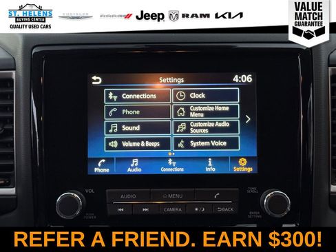 Used 2024 Nissan Frontier SV w/ SV Convenience Package image 25