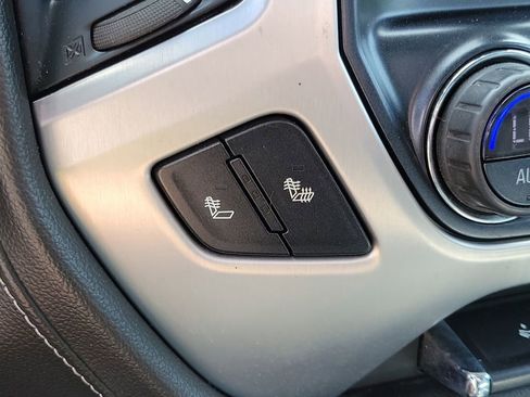 Used 2018 GMC Sierra 2500 SLT AWD/4WD image 19