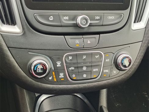 Used 2023 Chevrolet Malibu LT image 21