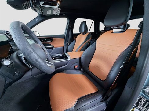 New 2026 Mercedes-Benz GLC 300 4MATIC image 12