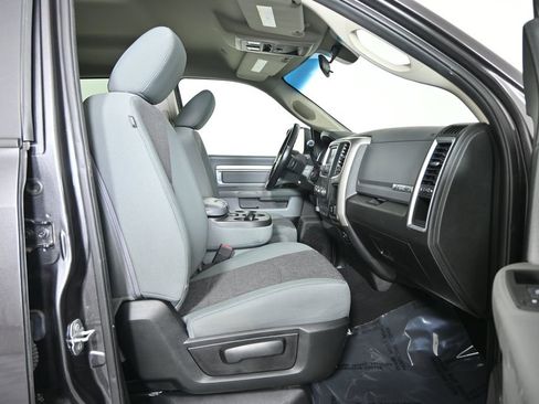 Used 2018 RAM 3500 Big Horn AWD/4WD image 14