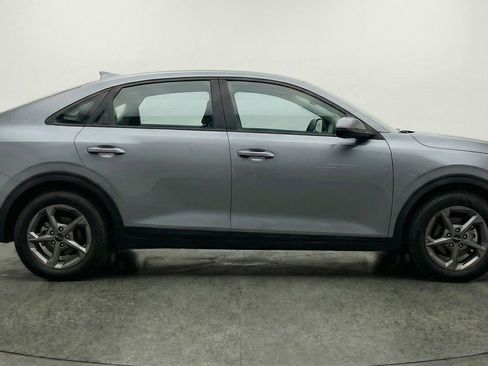 Used 2025 Kia K4 FWD image 11