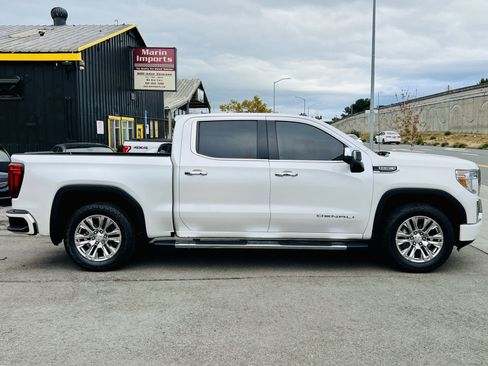 Used 2019 GMC Sierra 1500 Denali w/ Technology Package image 4
