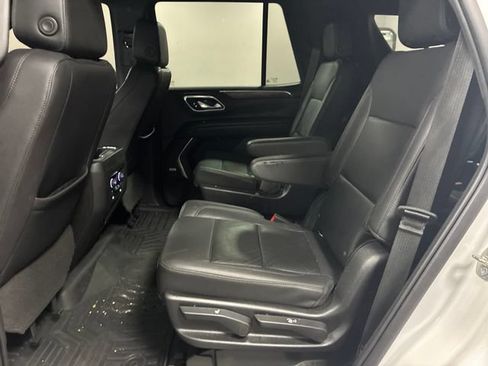 Used 2022 Chevrolet Tahoe Z71 w/ Luxury Package AWD/4WD image 26