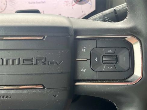 Used 2024 GMC Hummer EV 3X w/ Extreme Off-Road Package image 16