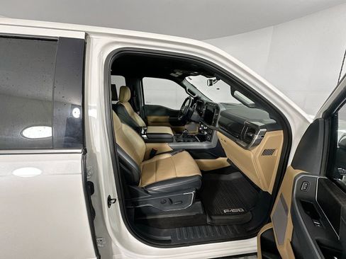 Used 2022 Ford F150 Lariat w/ Max Trailer Tow Package AWD/4WD image 28
