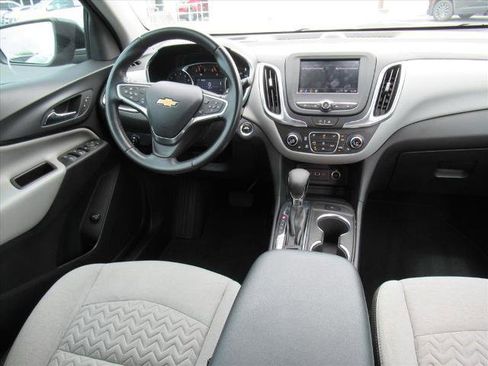 Used 2022 Chevrolet Equinox LT FWD image 13