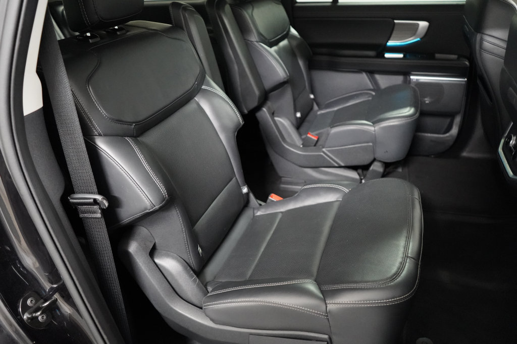 Certified 2025 Ford Expedition Max Platinum AWD/4WD image 22
