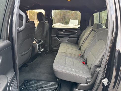 Used 2019 RAM 1500 Big Horn image 11