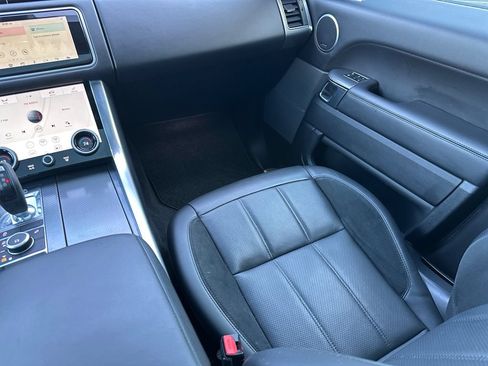 Used 2020 Land Rover Range Rover Sport HST AWD/4WD image 21
