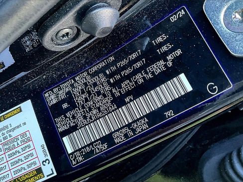 Used 2024 Toyota 4Runner TRD Off-Road Premium image 31