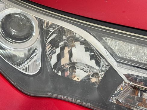 Used 2015 Toyota RAV4 XLE image 36