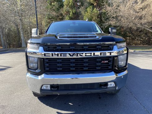 Used 2022 Chevrolet Silverado 2500 LT w/ All Star Edition image 3