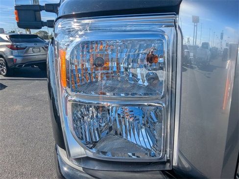 Used 2014 Ford F350 Platinum w/ FX4 Off-Road Package image 10