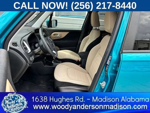 Used 2020 Jeep Renegade Latitude w/ Popular Equipment Group FWD image 16