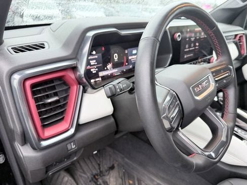 Used 2024 GMC Canyon AT4X w/ AT4X AEV Edition image 16
