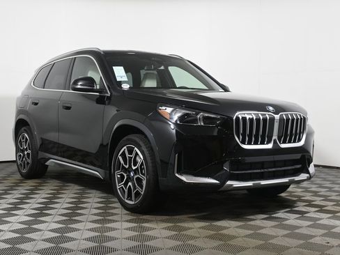 New 2026 BMW X1 xDrive28i w/ Technology Package AWD/4WD image 9