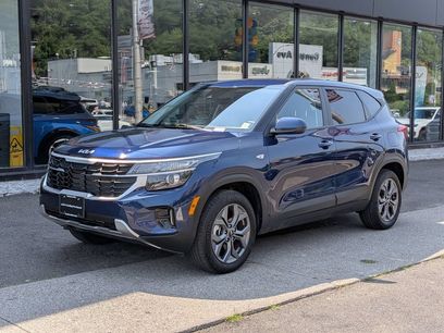 Certified 2025 Kia Seltos LX