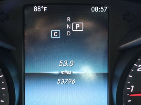 Used 2019 Mercedes-Benz C 300 Sedan w/ AMG Line image 18