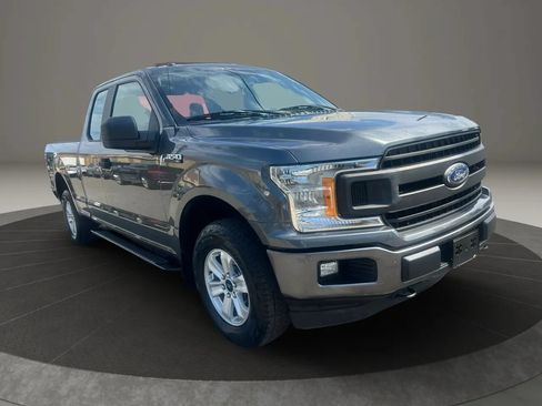 Used 2018 Ford F150 XL w/ Equipment Group 101A Mid AWD/4WD image 3