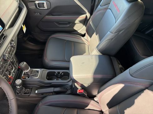 New 2026 Jeep Gladiator Rubicon image 44